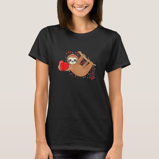 Camiseta Cute Lazy Sloth Holding Heart Love Sloth Valentine (Frente)