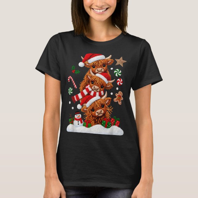 Camiseta Cute Merry Christmas Highland Cow Christmas Santa  (Frente)