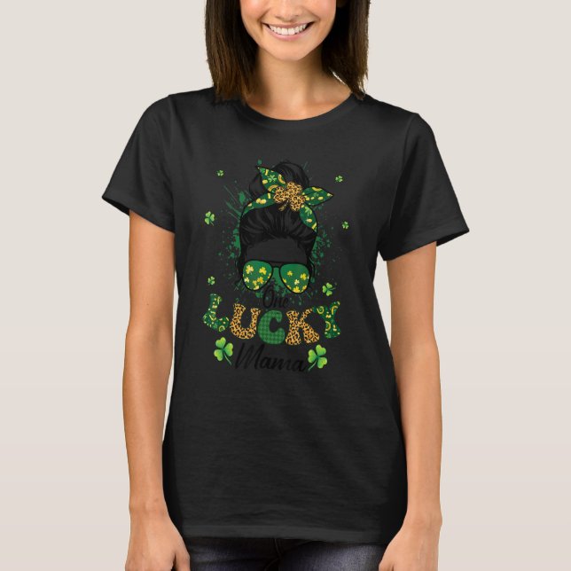 Camiseta Cute One Lucky Mama Messy Bun Happy St Patricks Da (Frente)