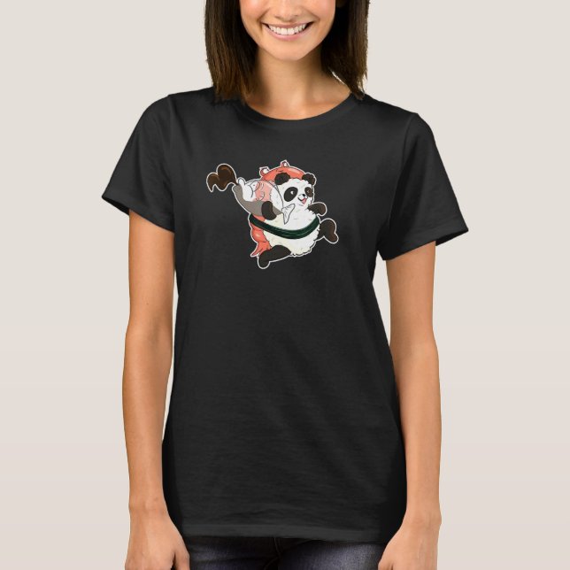 Camiseta Cute Panda Sushi Com Camarão Roubando Molho De Soj (Frente)