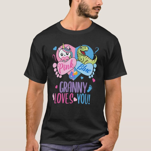 Camiseta Cute Pink or Blue GRANNY Loves You Dinosaur or Uni (Frente)