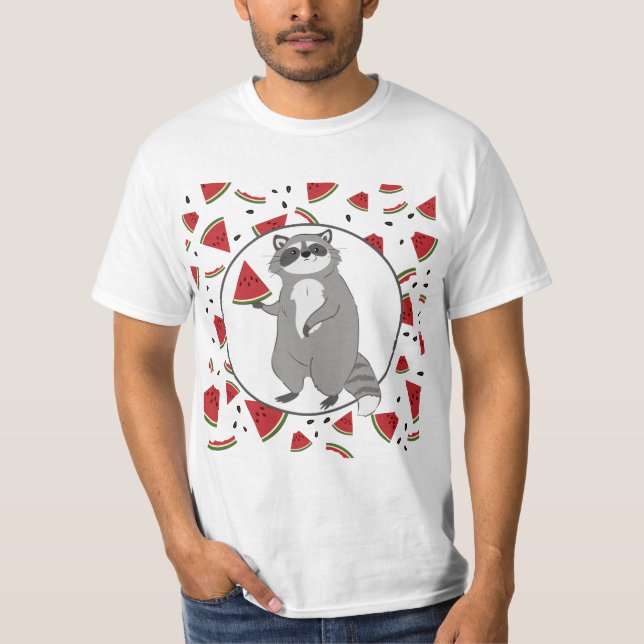 Camiseta Cute Raccoon com Pedaços de Melancia (Frente)