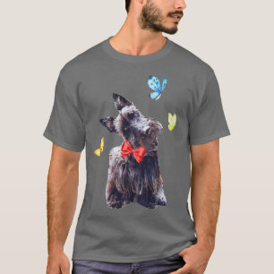 Camiseta Cute Scottish Terrier with Butterflies Design