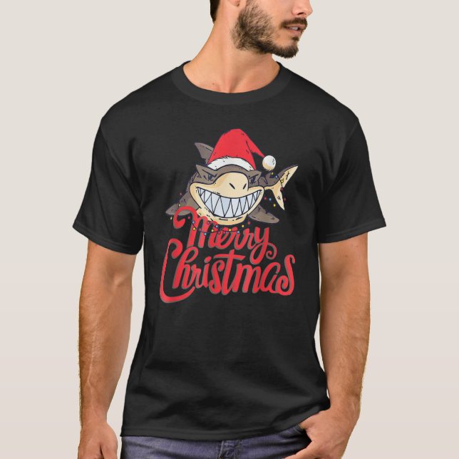 Camiseta Cute Shark Cheeky In The Ocean At Christmas Merry  (Frente)