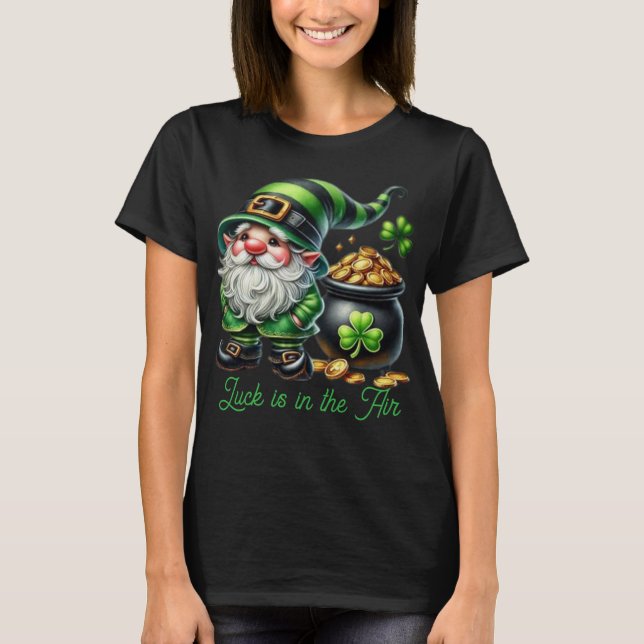 Camiseta cute St. Patrick's day gnome t-shirt (Frente)