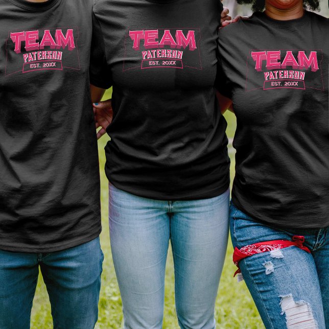 Camiseta Cute Team Pink Family Custom Name Black Sports (Criador carregado)