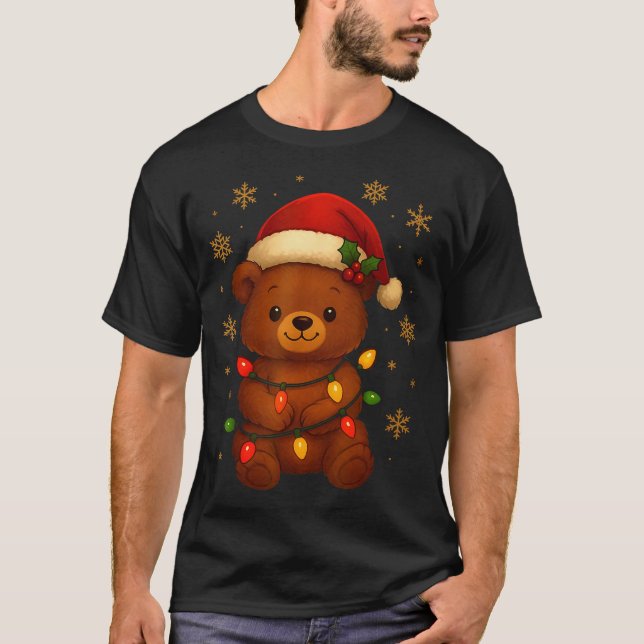 Camiseta Cute Teddy Bear Christmas Tree Lights Santa Hat Fu (Frente)