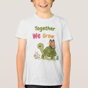 Camiseta Cute Turtle e Butterfly Together We Grow