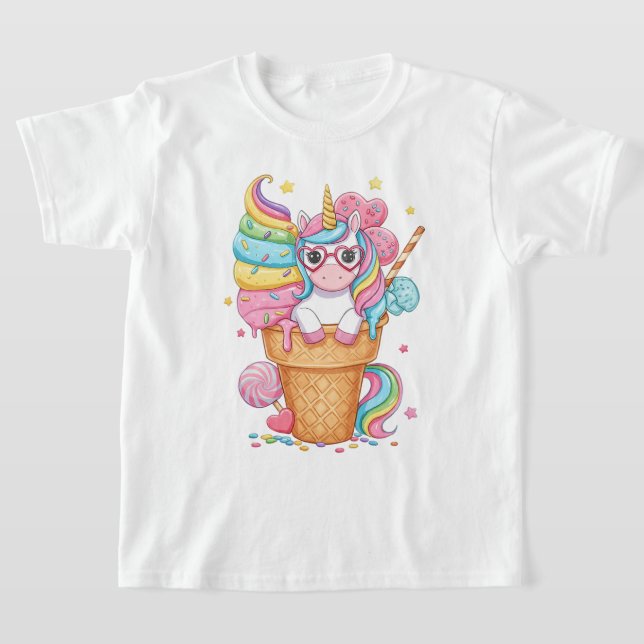 Camiseta Cute Unicorn in Ice Cream Cone Illustration (Postura )