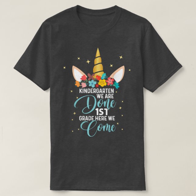 Camiseta Cute Unicorn Kindergarten Graduation Magical Class (Frente do Design)