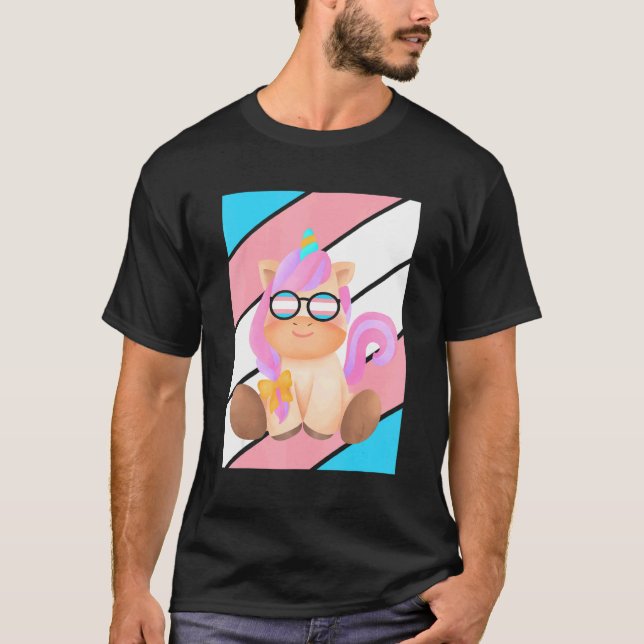 Camiseta Cute Unicorn Pride Transgender Flag LGBTQ Proud Pr (Frente)