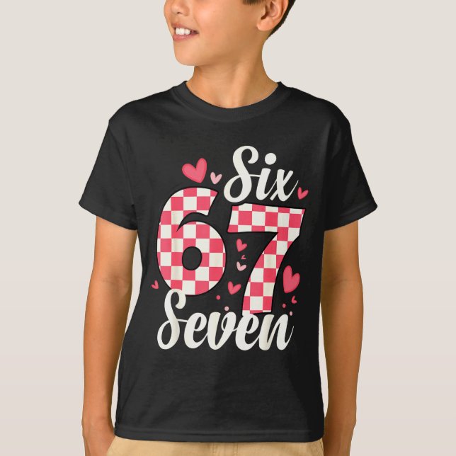 Camiseta Cute Valentine Six Seven Checkerboard Love Nk Hear (Frente)
