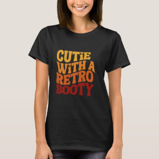 Camiseta Cutie Com Uma Vintagem De Bootagem Retroativa