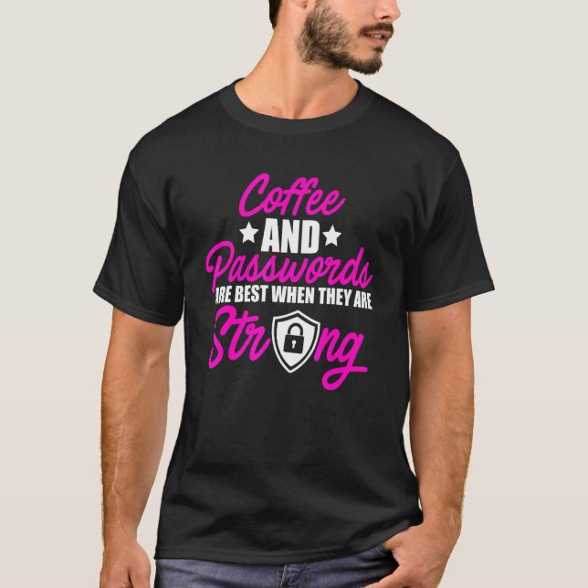 Camiseta Cybersecurity IT Analyst Coffee Certified Tech Sec (Frente)