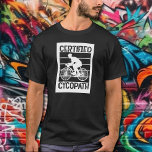 Camiseta Cycopath para ciclistas<br><div class="desc">Ciclista, motociclista, triatleta, ou motociclista de fim de semana, esta camiseta cicopath é um presente perfeito para os homens em sua vida, para dia de os pais, Natal ou seu aniversário. Mais designs na nossa coleção.</div>