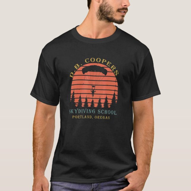 Camiseta D B Coopers Skydiving School Portland Oregon 1 (Frente)