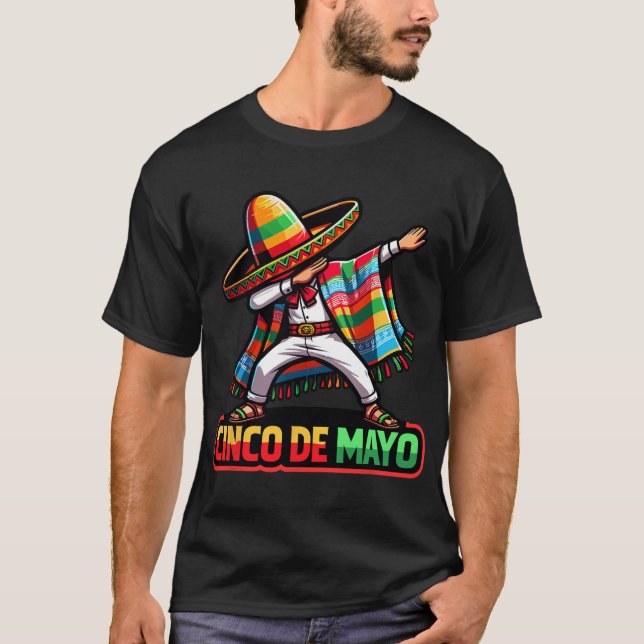 Camiseta Dabando Poncho Mexicano Festa Cinco De Mayo 2  (Frente)