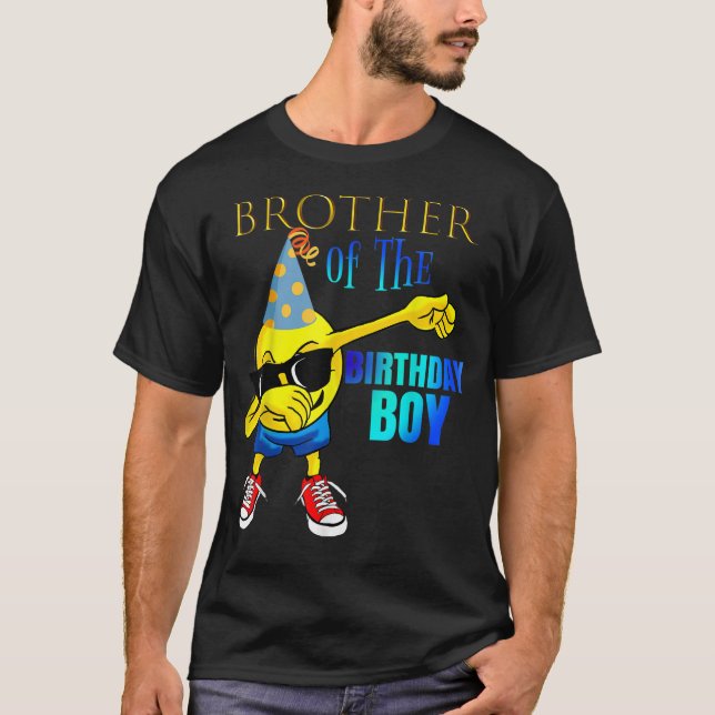 Camiseta Dabbing Emoji BROTHER of Birthday Boy Outfit (Frente)