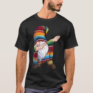 Camiseta Dabbing Gnome Cinco De Mayo Poncho Serape Mexicana