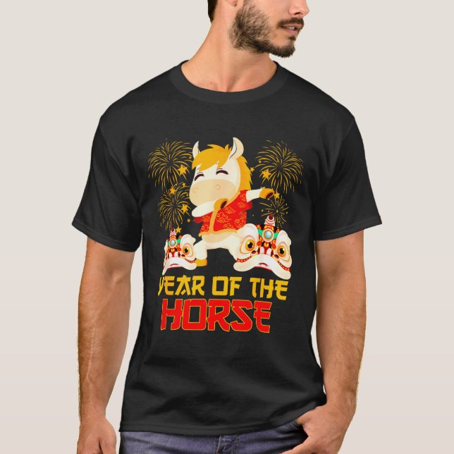 Camiseta Dabbing Horse Chinese New Year Of The Horse2026  (Frente)