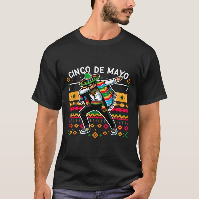 Camiseta Dabbing Mexicano Poncho Cinco De Mayo Fiesta 4 (Frente)