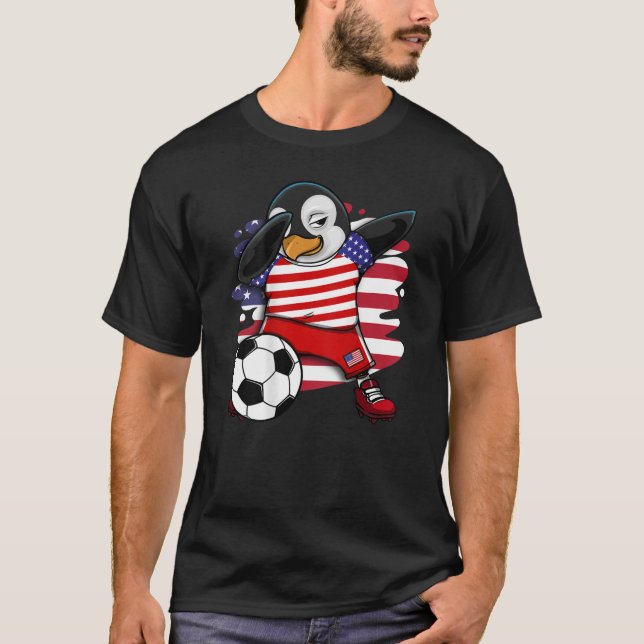 Camiseta Dabbing Penguin America Soccer Fans Jersey USA Fla (Frente)