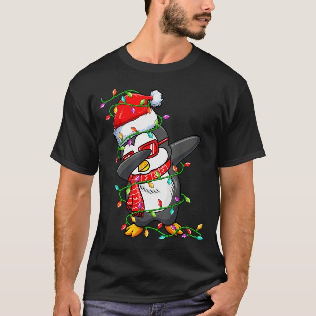 Camiseta Dabbing Penguin Wearing Santa Hat - Penguin Lover  (Frente)