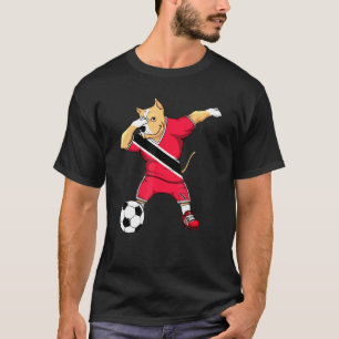 Camiseta Dabbing Pitbull Fãs de Futebol de Trinidad e Tobag
