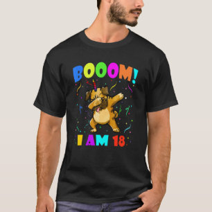Camiseta Dabbing Pugicorn Booom! Eu Tenho 18 Anos Rapazes R