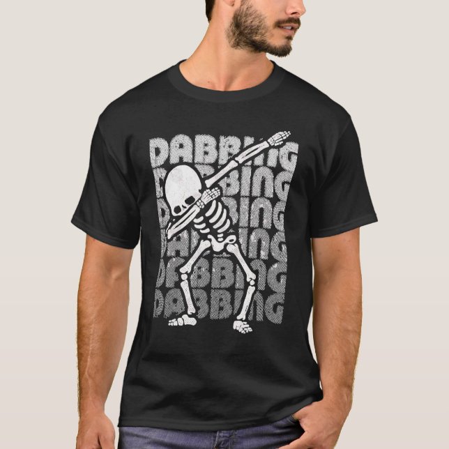Camiseta Dabbing Skeleton Type White Halloween (Frente)