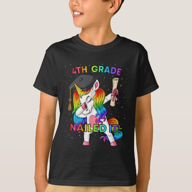 Camiseta Dabbing Unicorn 4º Graduação de Ti Nails (Frente)