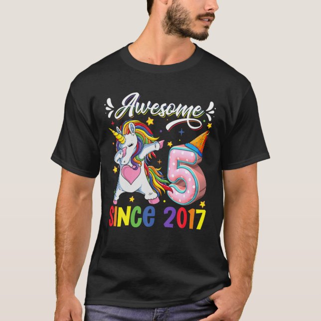 Camiseta Dabbing Unicorn 5 Birthday Awesmanutenção 2017 5 a (Frente)