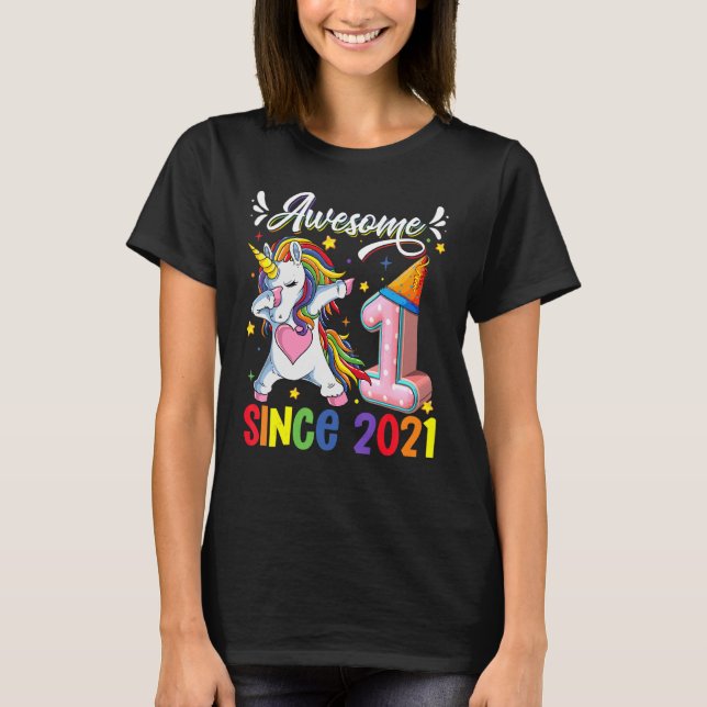 Camiseta Dabbing Unicorn primeiro aniversario Incrível 2021 (Frente)