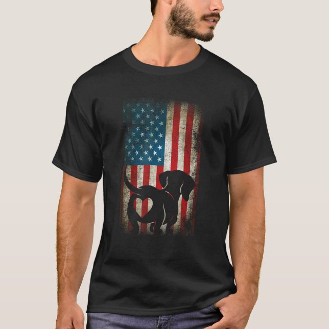 Camiseta Dachshund Patriotic 4th of July American Flag Dog (Frente)