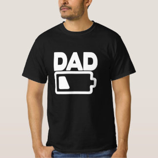 Camiseta Dad Low Battery Sarcastic and Funny Fathers Day
