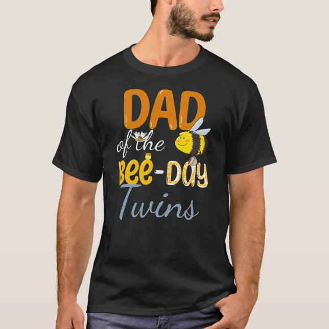 Camiseta Dad of Bee Day Twins Funny Floral Family Hive Part (Frente)