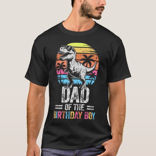 Camiseta Dad Of The Birthday Party Dinosaur (Frente)