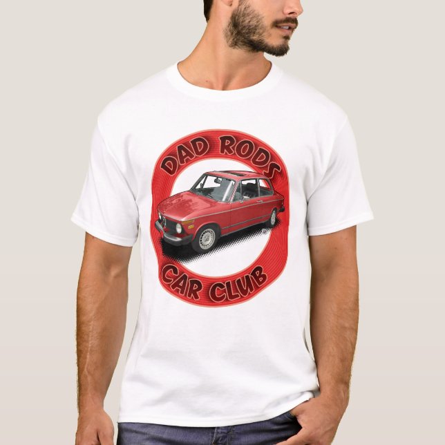 Camiseta Dad Rods Car Club Red 2001 Car T-Shirt (Frente)