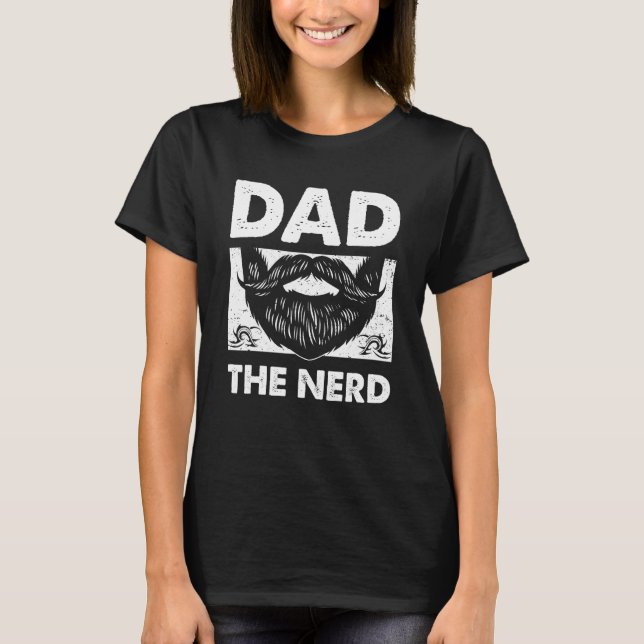 Camiseta Dad the Nerd Conservative Daddy Protective Father  (Frente)