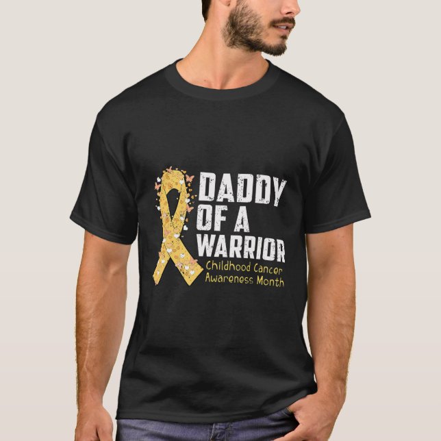 Camiseta Daddy Of A Warrior Childhood Cancer Awareness 1  (Frente)