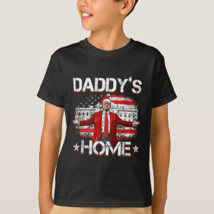 Camiseta Daddys Home Trump Xmas 2024 Engraçado Trump Take A