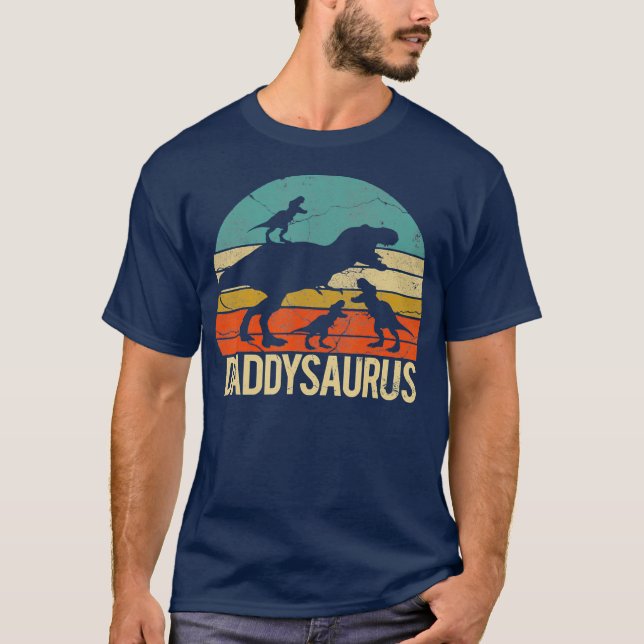 Camiseta Daddysaurus rex 3 crianças dinossauro pai (Frente)