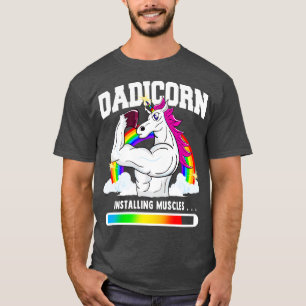 Camiseta Dadicorn Pai Unicorn Instalando Músculos