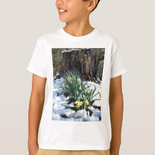 Camiseta Daffodilos amarelos na neve