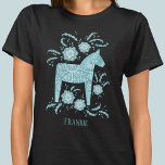 Camiseta Dala Horse Folk Art Nome Personalizado<br><div class="desc">Um tradicional design de Dala Horse sueco,  verde e branco. Substitua ou remova o nome a ser personalizado.</div>