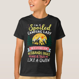 Camiseta Dama de acampamento mimada esposa campista humor g