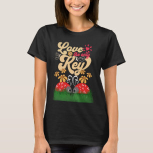 Camiseta Damybugs Adoram O Único Primavera De Amor Floral