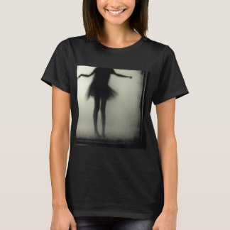 Camiseta Dança da Sombra