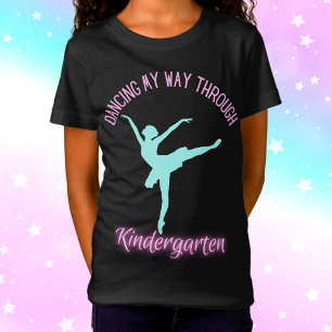 Camiseta Dançando Meu Caminho Através Do Jardim De Infân