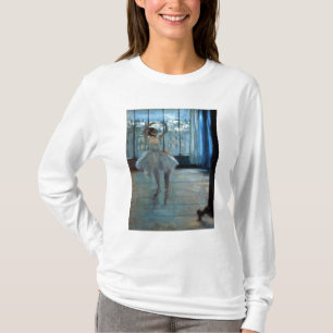 Camiseta Dançarino de Edgar Degas   na frente de uma janel
